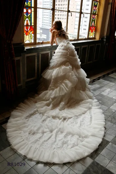 ウェディングドレス(レンタル)　イメージ　1