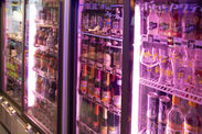 海外ビール常時130種類が入っている冷蔵庫