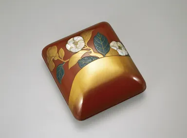 尾形光琳　椿図蒔絵硯箱　18世紀　あいおいニッセイ同和損害保険蔵