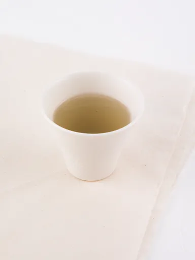 ネトルブレンドティー色味