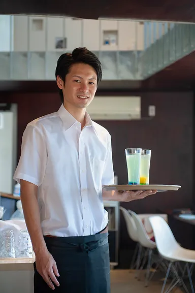 しお・CAFE　店長