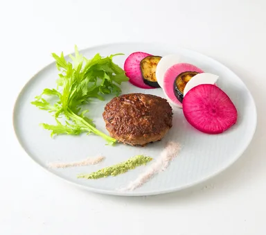 【低糖質】色んな塩で食べる黄金比率ハンバーグ