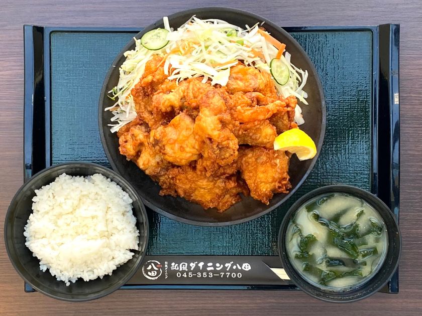 ランチメニューを刷新 上大岡駅グルメの新名物 1kgからあげ定食 登場 個室完備の 和風ダイニング八田 でコスパ抜群のランチを堪能 株式会社春夏冬フードサービス 和風ダイニング八田 上大岡店のプレスリリース ランチメニューを刷新 上大岡駅グルメの新名物 1kgからあげ定食 登場 個室完備の 和風ダイニング八田 でコスパ抜群のランチを堪能 株式会社春夏冬フードサービス 和風ダイニング八田 上大岡店のプレスリリース
