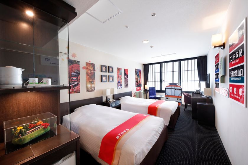 京都タワーホテル × 叡山電車　
「叡山電車トレインルーム」3月16日予約開始！