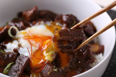 大きな角切り牛肉