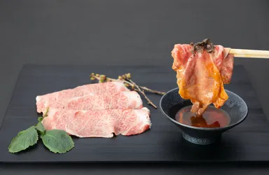 黒毛和牛すき焼