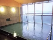 若狭湾を眺める温浴施設「濱の湯」
