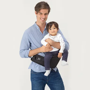 DaG1(B700)前向き抱っこ