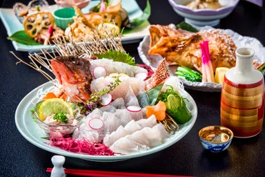 釣った魚の料理と地酒のペアリング(黒部)