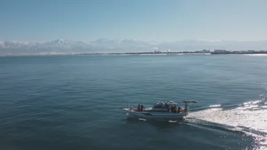 絶景を楽しみながら非日常の釣り体験(岩瀬)