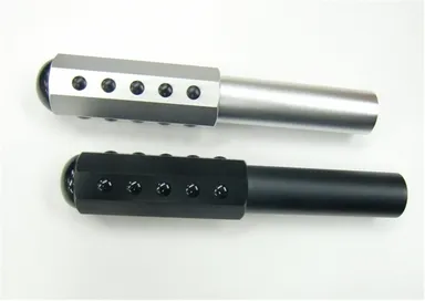 カラー(シルバー、ブラック)