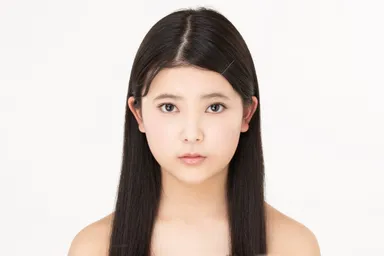 新アイドルグループの合成美少女