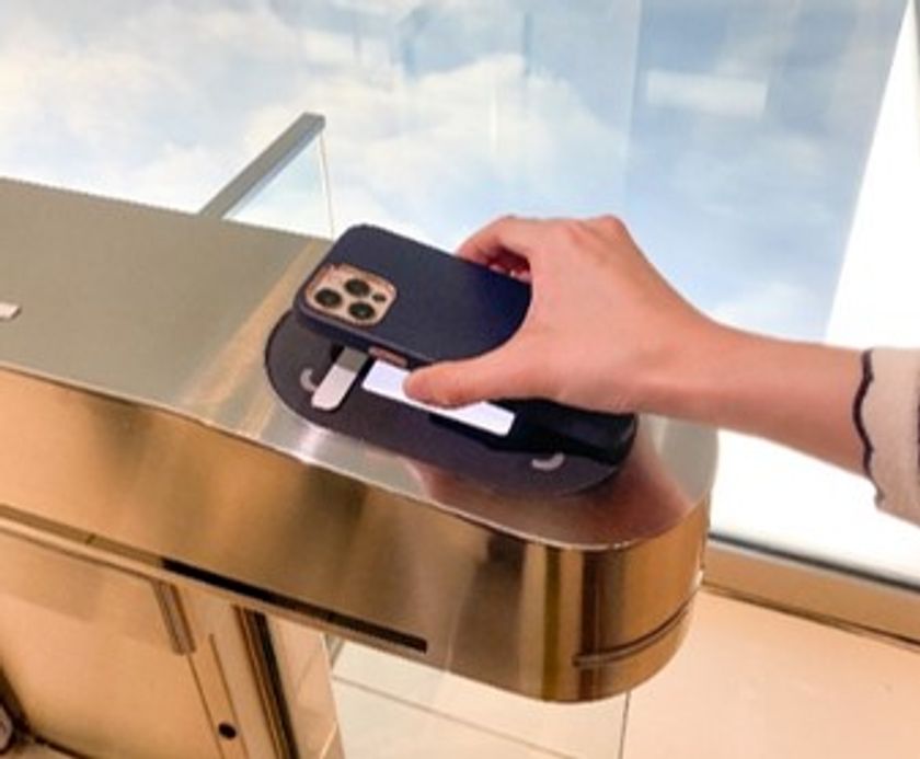 「あべのハルカス展望台（ハルカス３００）」
および「あべのハルカス美術館」への
ご入場がますます便利に！
非接触のチケットレス対応や
自動券売機導入でより安全にお出迎え