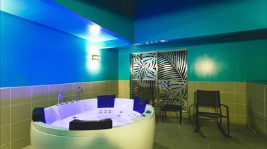 屋外ジャグジー