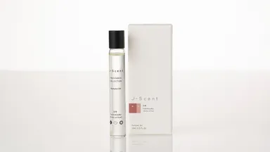 「J-Scent パフュームオイル」月雫