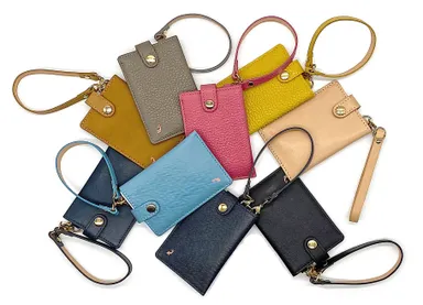 豊富な9色のカラーバリエーション