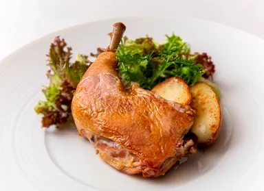 若鶏もも肉のコンフィ