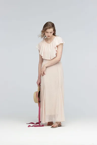 【merituuli】ドットシフォンフリルプルオーバー(￥8,800)／ドットシフォンフレアスカート(￥13,200)