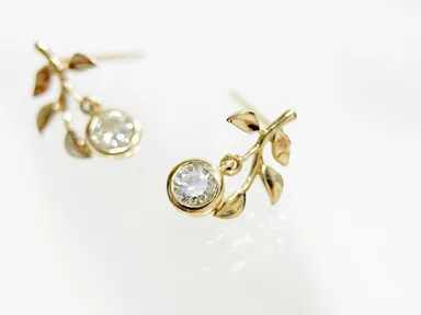 “LUSCIOUS”Pierce