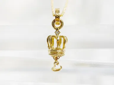 “LOVE IS PRECIOUS”Pendant