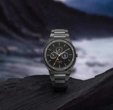 ブラックオンブラック