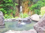 山の中の一軒宿　秘湯　大平温泉　滝見屋