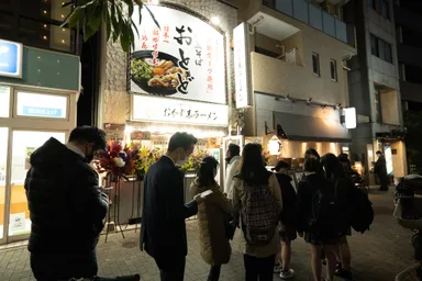 東陽町店オープン時の行列