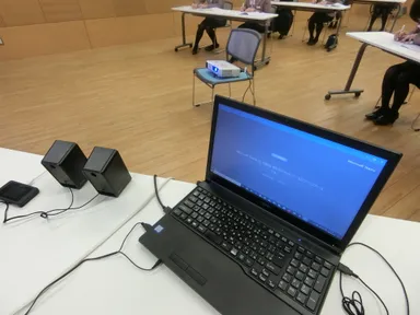 ネット環境・PC・プロジェクターがあれば実施可能