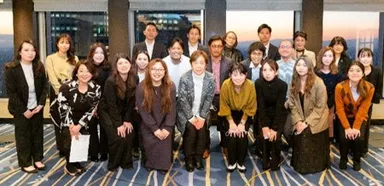 当社スタッフ集合写真