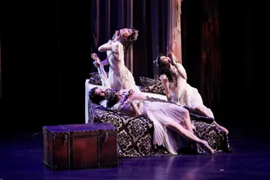 ドラキュラ(2020年「ホラーナイト」より) 2