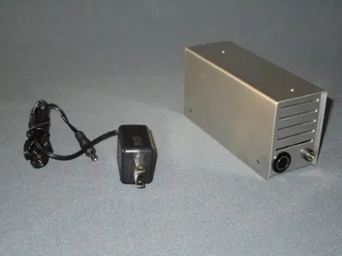 小型空間殺菌装置