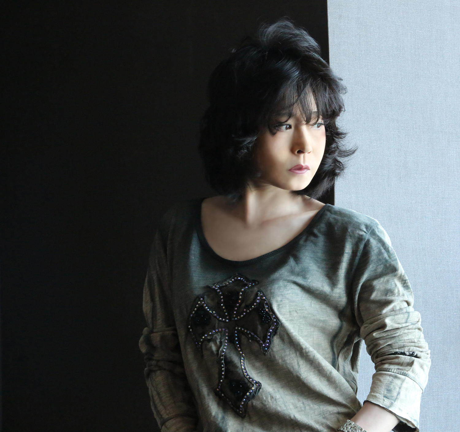 Music On Tv エムオン 日本を代表する伝説の歌姫 中森明菜 デビュー40年目を迎える5 1 土 に至極のライブ7作品を全編 一挙放送 株式会社エムオン エンタテインメントのプレスリリース