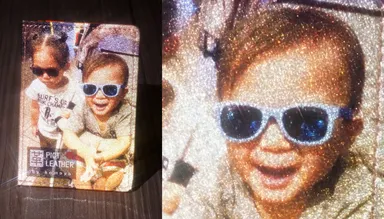 ▲角度によって輝くプリント