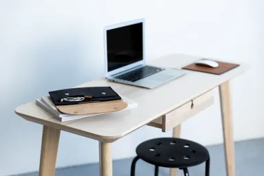 毎日持ち歩きたい“万能ポーチバッグ”