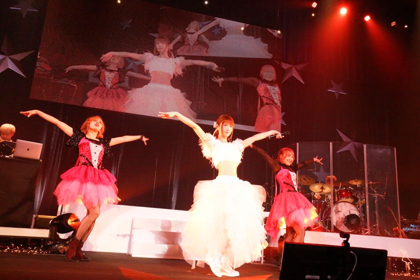 【MUSIC ON! TV（エムオン!）】
人気声優、渕上 舞
2年振りの最新ワンマンライブを
エムオン!でテレビ独占放送決定！
プレゼントキャンペーンもスタート！