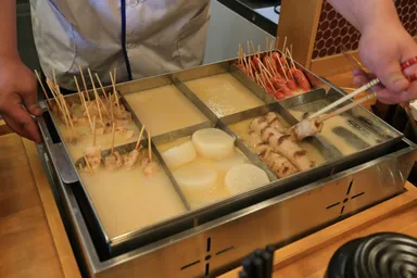 名物！鶏白おでん180円(税込)～