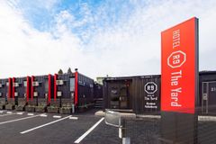 ホテルザ・ヤードシリーズ外観(写真は小山横倉店)