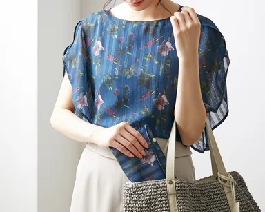 プランティカプリントブラウス メイン画像