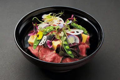 絹のローストビーフちらし