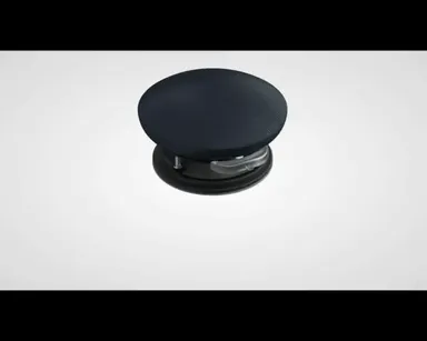 強力なマグネットで背中に装着するだけ(GIF)