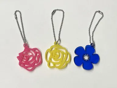 ローズチャームの実物(一部)