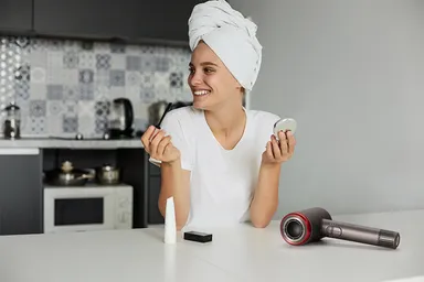 コードレスヘアドライヤー「Lylux」　4