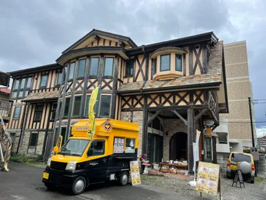 出店キッチンカー(柿田川湧水カレー)