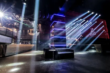 3F メインフロア 3