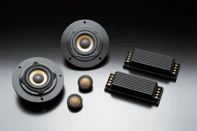 ソニックデザイン スピーカーパッケージ 「SP-E90F」　フロント専用