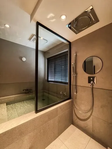 マナサヴィラ　浴槽1