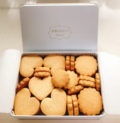 食べ比べクッキー缶(発酵バターとグラスフェッドバター)