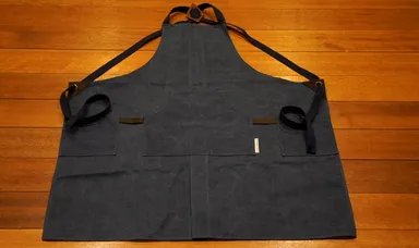 A賞　WWCオリジナルワークエプロン(1名様)