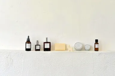 AUX PARADIS オードパルファム・ロバミルク石鹸・ハンドクリーム