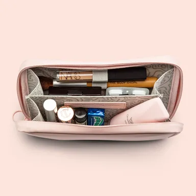 収納中身例3　お出かけ必需品